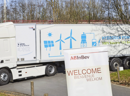 Colruyt Group et AB Inbev veulent développer les livraisons par camion à hydrogène