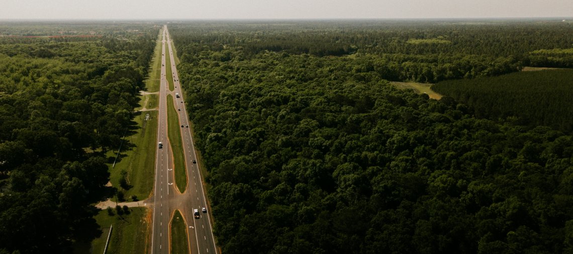 Meilleur contrôle de l’interdiction de dépassement des camions en Flandre