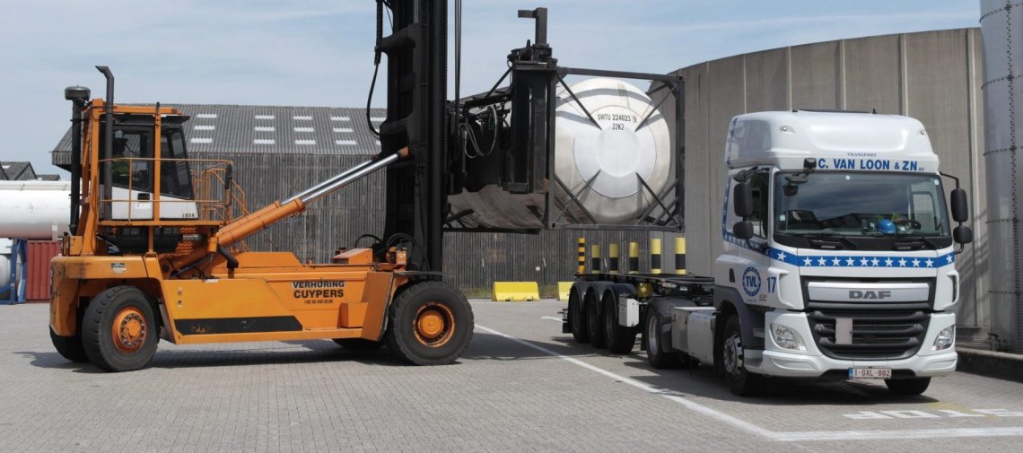 Van Moer Logistics reprend Group Van Loon