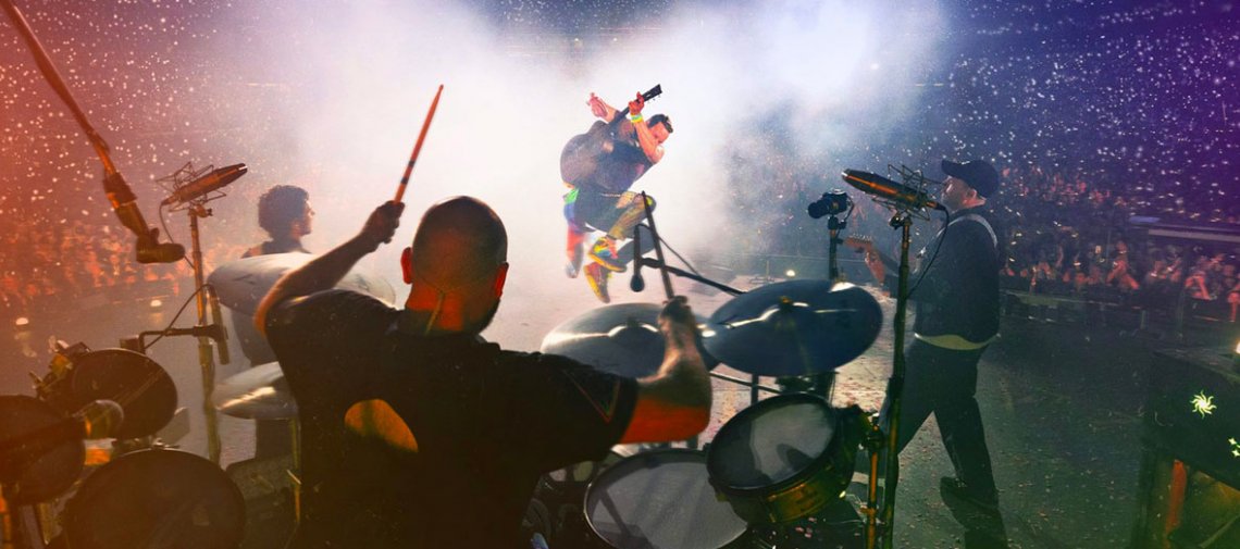 Popgroep Coldplay gaat duurzaam op tour met DHL