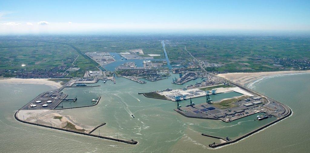 A Short Introduction to the Port of Zeebrugge